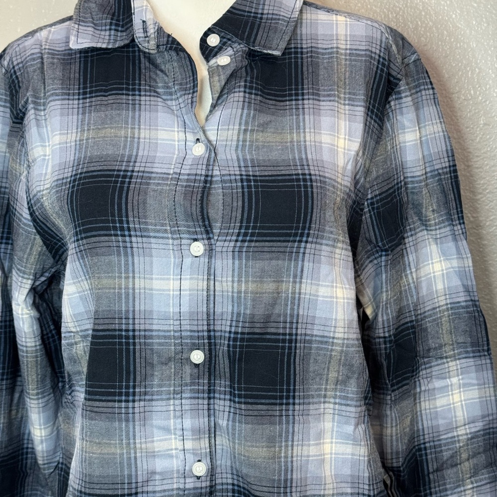H&M Blue Plaid Shirt - Picture 2 of 4